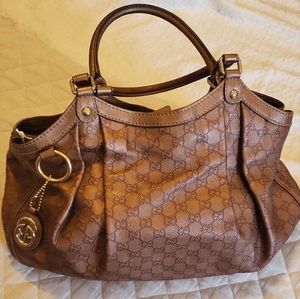 Gucci leather bag large size  color Cooper brown
